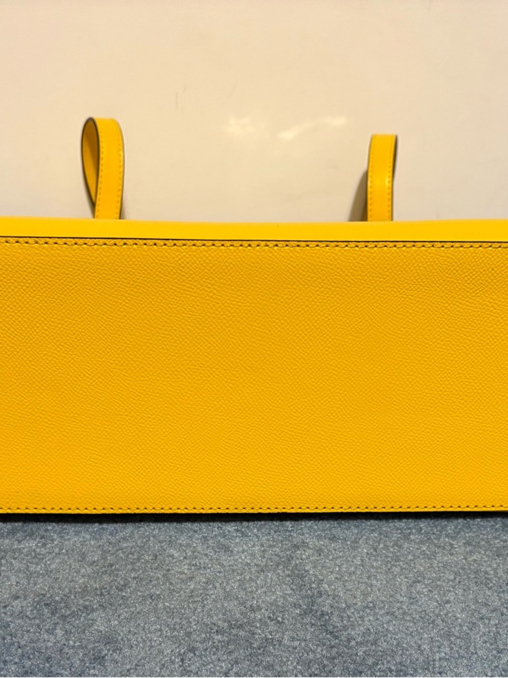 MICHAEL KORS Maddie Medium Tote With Dust Bag - Picture 7 of 8